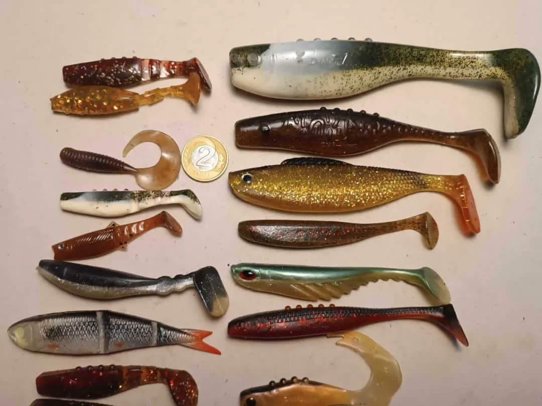 Najlepsze zestawy przynęt na okonia, które zwiększą Twoje połowy