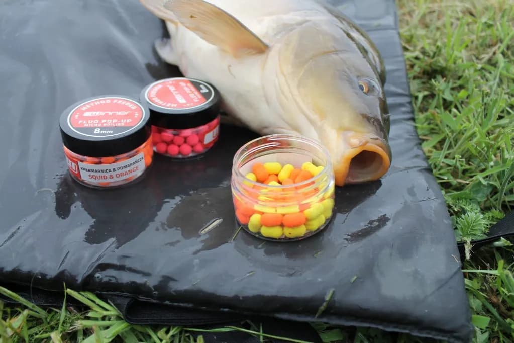 Skuteczne domowe przynęty na ryby, które zastąpią drogie opcje