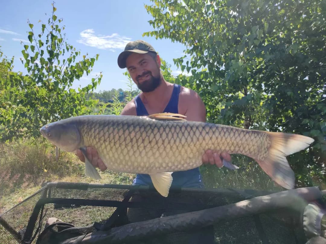 Łowisko Piękna Woda - Idealne miejsce na relaksujące wędkowanie