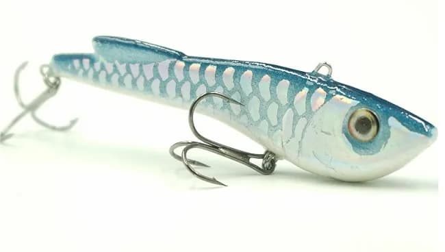 Skuteczne przynęty na bolenia – jak wybrać najlepsze woblery