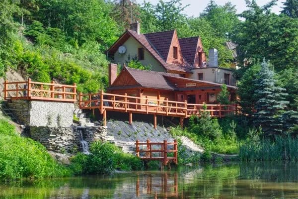 Łowisko złoty pstrąg w Boguszynie – idealne miejsce na wędkowanie