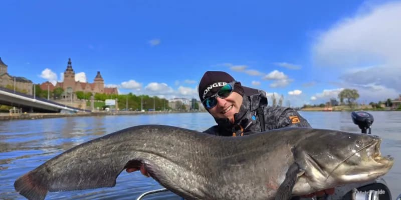 Wody sumowskie Szczecin: jak skutecznie łowić sumy i unikać błędów