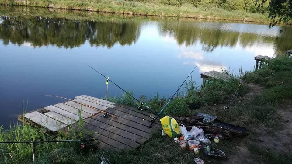 Łowisko Pacyfik: Wędkuj w malowniczym miejscu z dużymi rybami