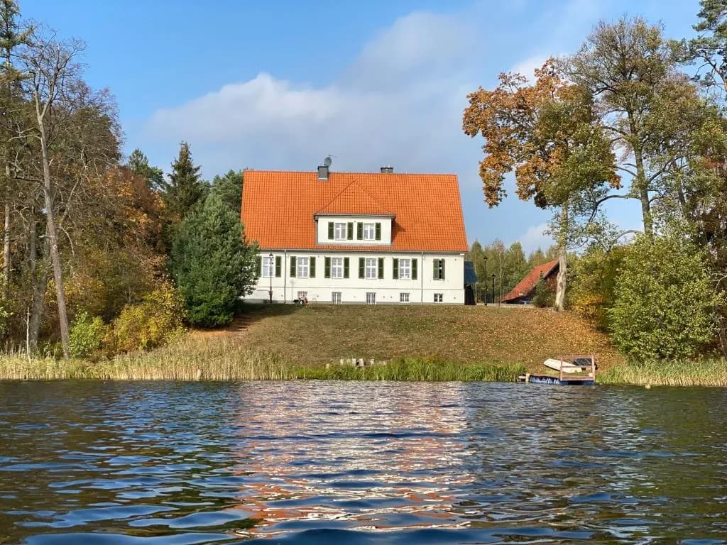 Leśniczówka przy łowisku: Znajdź i zarezerwuj wymarzone miejsce